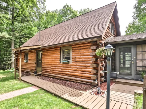 1562 Marsha Ln, Arbor Vitae, WI 54568