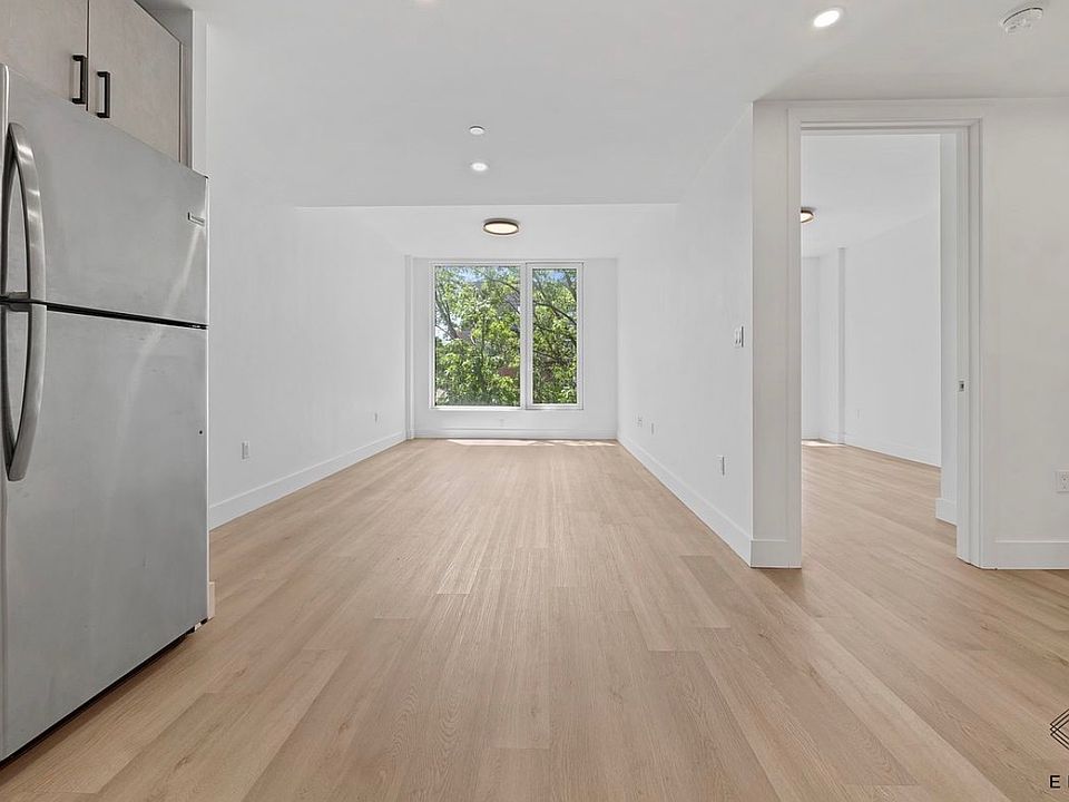 1st image of 2045 Ocean Ave APT 605
