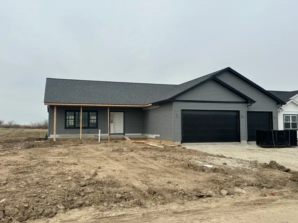 635 S Regulators St, Rochelle, IL 61068