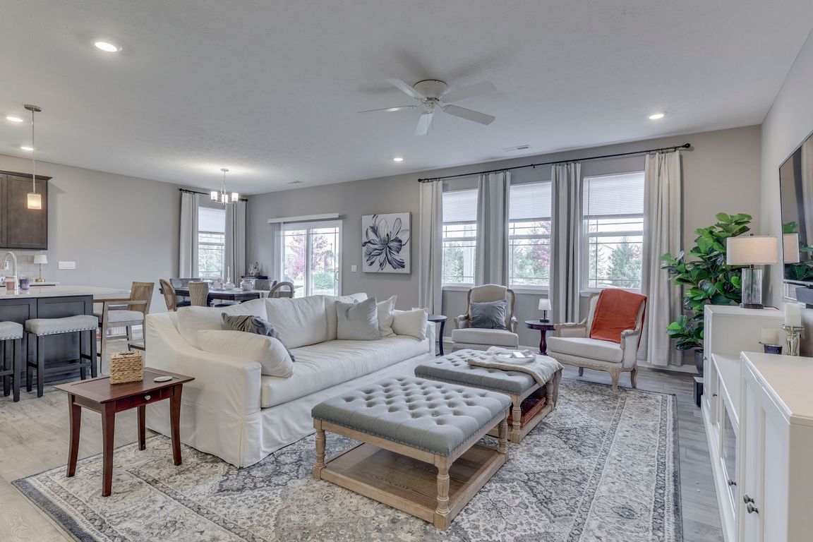 next background image