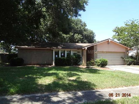 2nd image of 508 Hickory Lake Dr