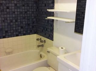 907 E Capitol St SE APT B, Washington, DC 20003