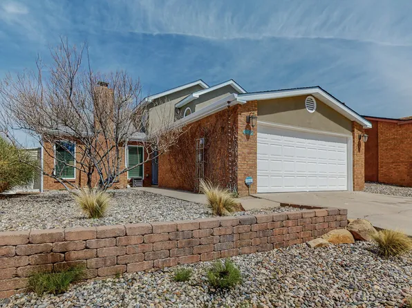 4902 Calle De Carino NE, Albuquerque, NM 87111