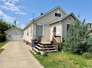1341 105th St, North Battleford, SK S9A1T1