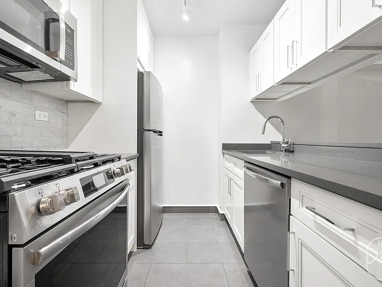 145 W 67th St #5B — Photo 9