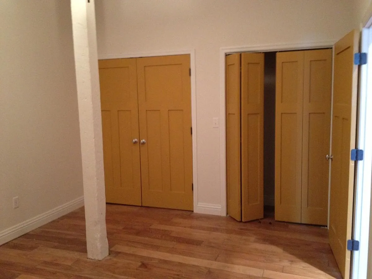 1 bed, 900 sqft, $1,200 — Photo 2