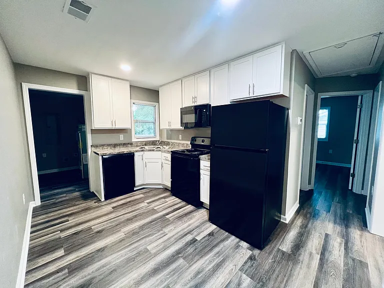 108 Leimaur Dr #B — Photo 23