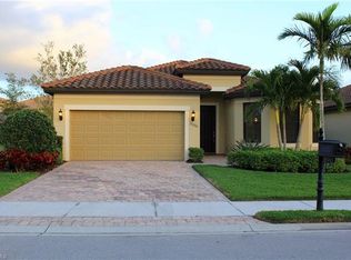 20301 Black Tree Ln, Estero, FL 33928