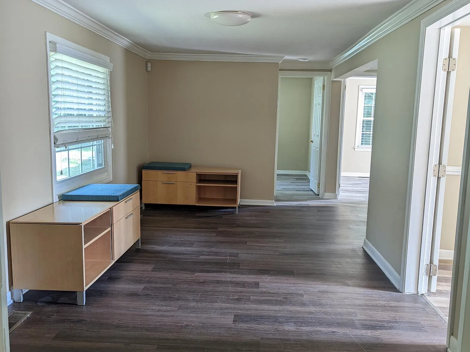 203 Griffin St — Photo 3