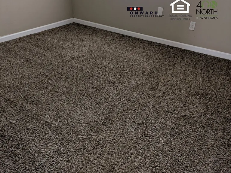 400 N Cedar Ave — Photo 21