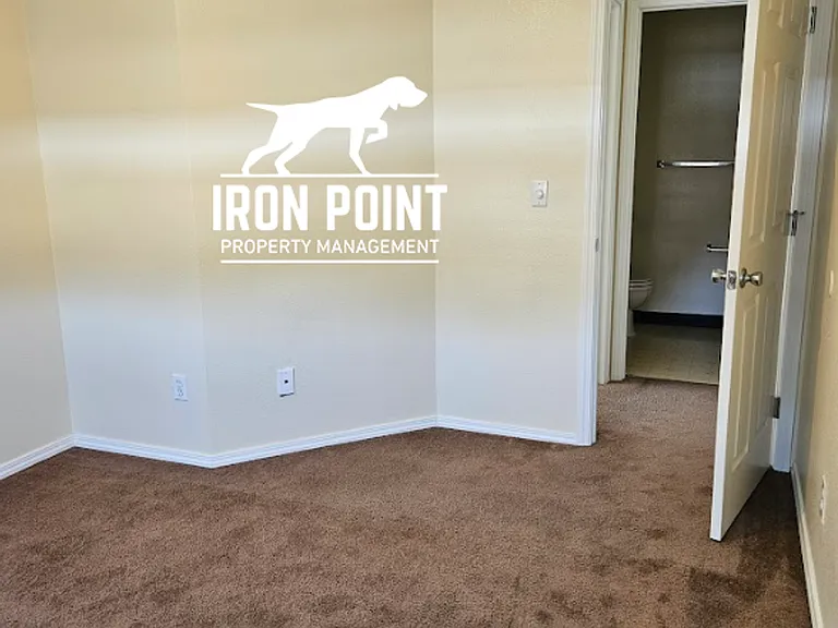 35 N Barritz Ct — Photo 13