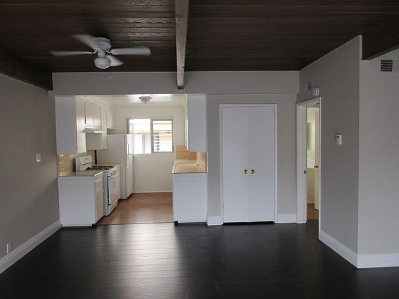 4th image of 221 Grand Ave #5