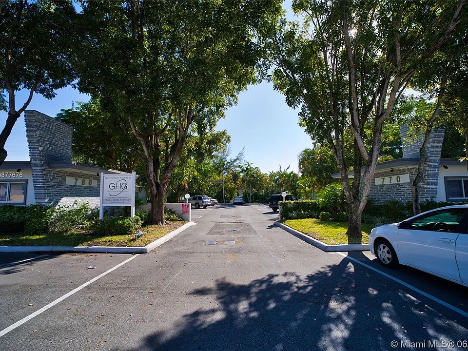 1st image of 780 NE 123rd St #5
