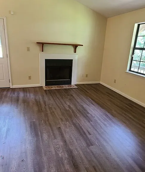 501 Jefferson Woods Dr — Photo 5