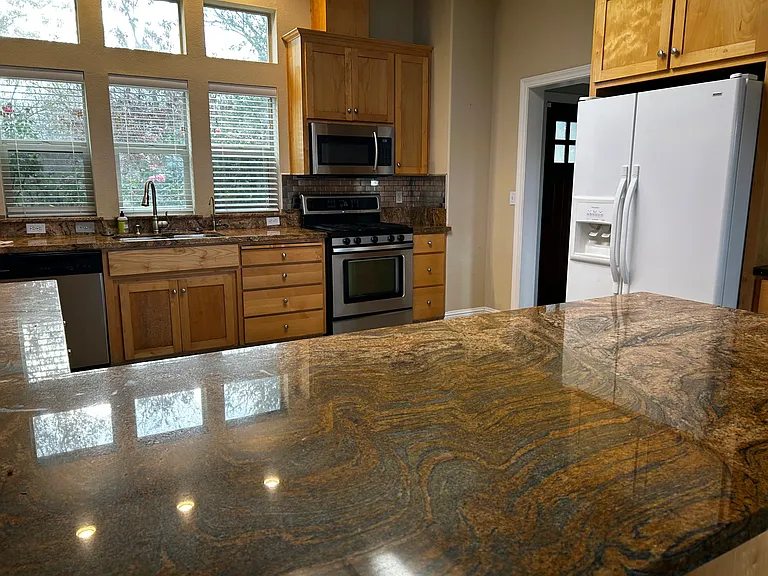 30003 N Vail Rd — Photo 8