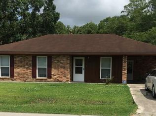 225 Rhett Pl, Gray, LA 70359