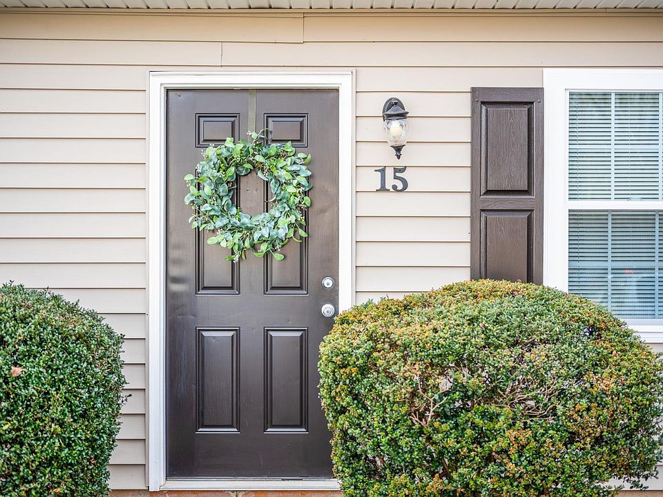 1st image of 15 Countryplace Ln