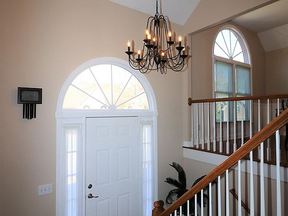 4th image of 1004 Wemberton Pl