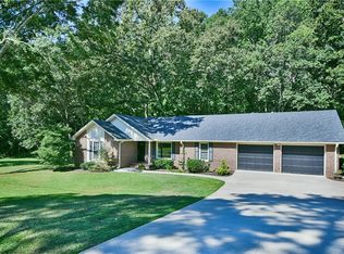 405 Ranch Cir, Piedmont, SC 29673