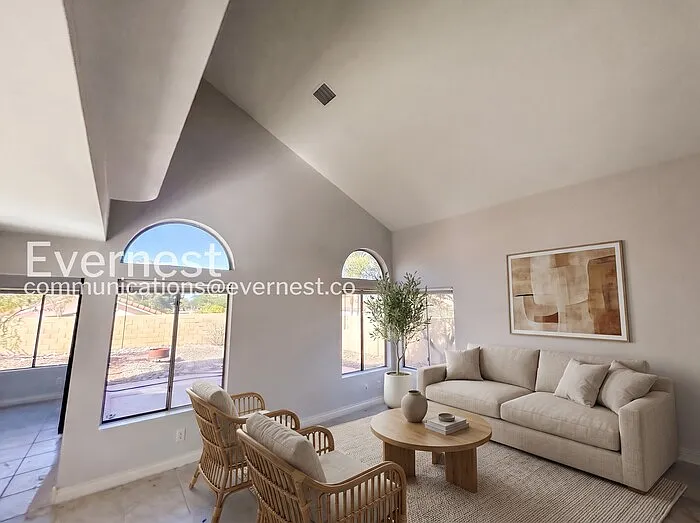 3 bed, 2.5 bath, 1510 sqft, $2,190 — Photo 3
