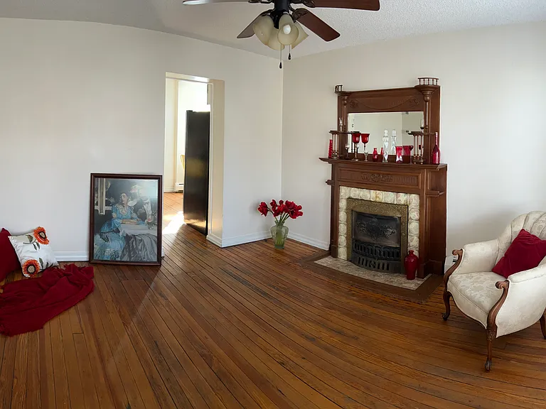 208 S Lincoln St #B — Photo 26