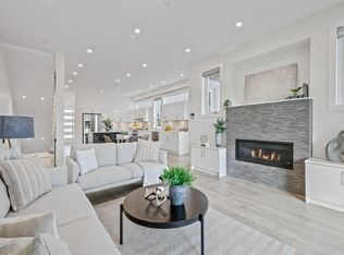 409 W Keith Rd, North Vancouver, BC V7P 3C7