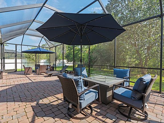 5th image of 485 OXFORD ESTATES Way