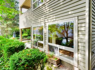 605 5th St APT B101, Kirkland, WA 98033