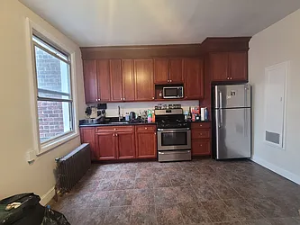 Rented by Capri Jet Realty Corp