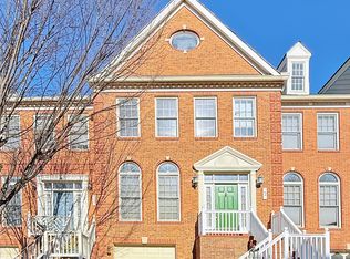 3 Cherry Blossom Ct, Gaithersburg, MD 20878