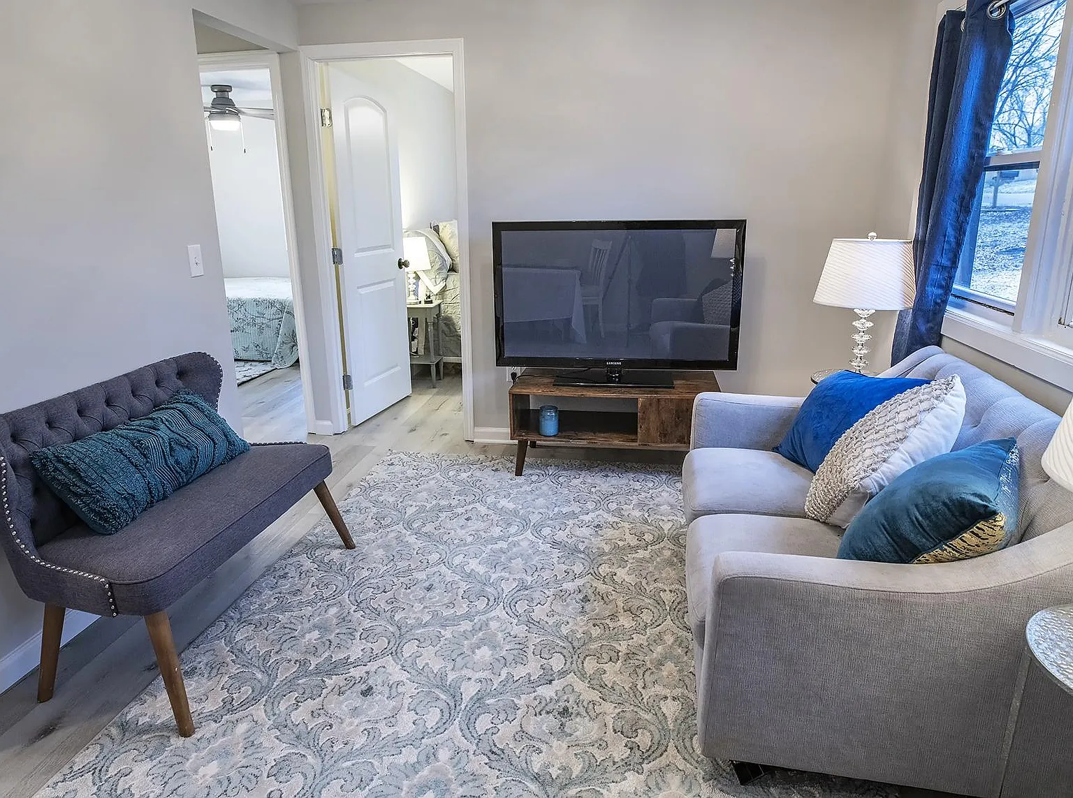 1022 Ash St — Photo 3