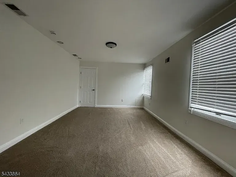 523 Columbia Ave #1 — Photo 8