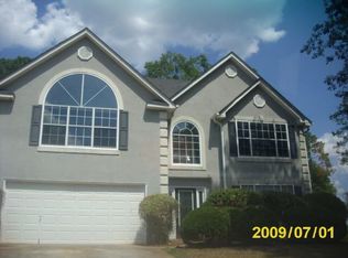 12326 Lakeside Pkwy, Fayetteville, GA