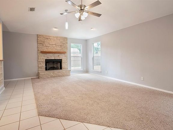 3rd image of 341 Bedford Ct E