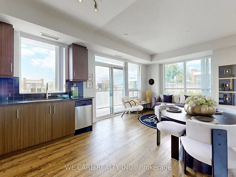 68 Canterbury Pl #311 — Photo 2