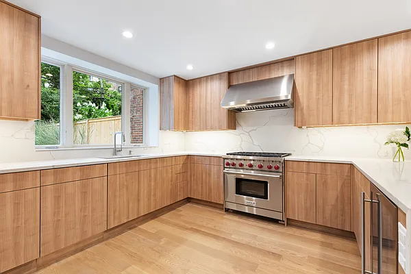 Rented by Compass | media 18