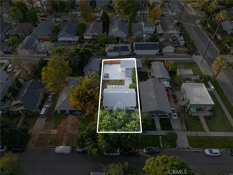 3031 Chestnut St — Photo 48