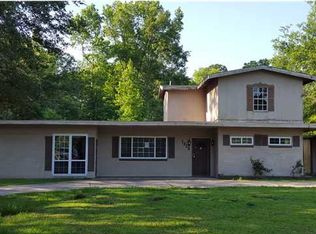 1213 Shore Acres Dr, Mobile, AL 36605