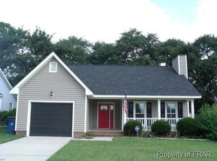 5676 Pepperbush Dr, Fayetteville, NC 28304