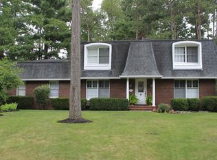 830 Nob Hill Ct, Columbus, OH 43230