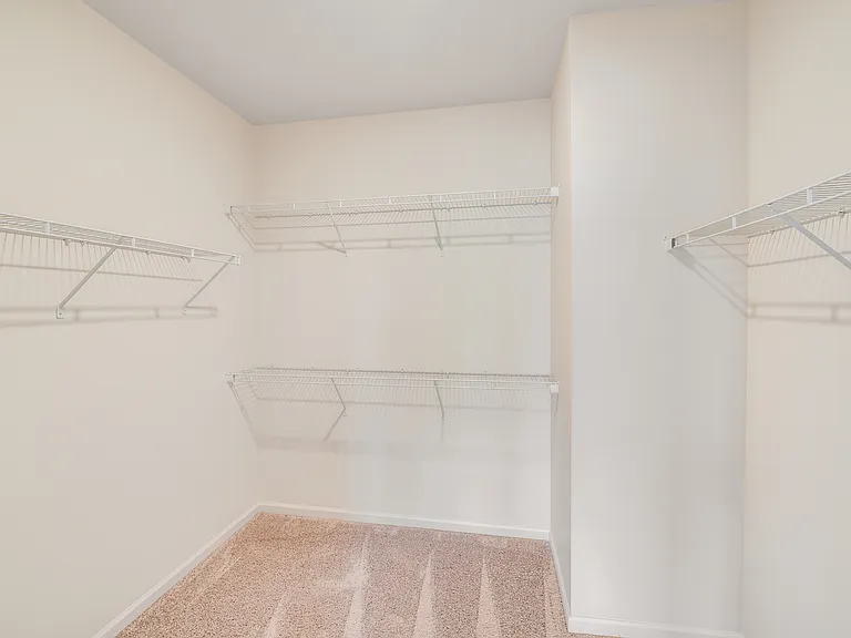 9420 Ainslie Downs St — Photo 18