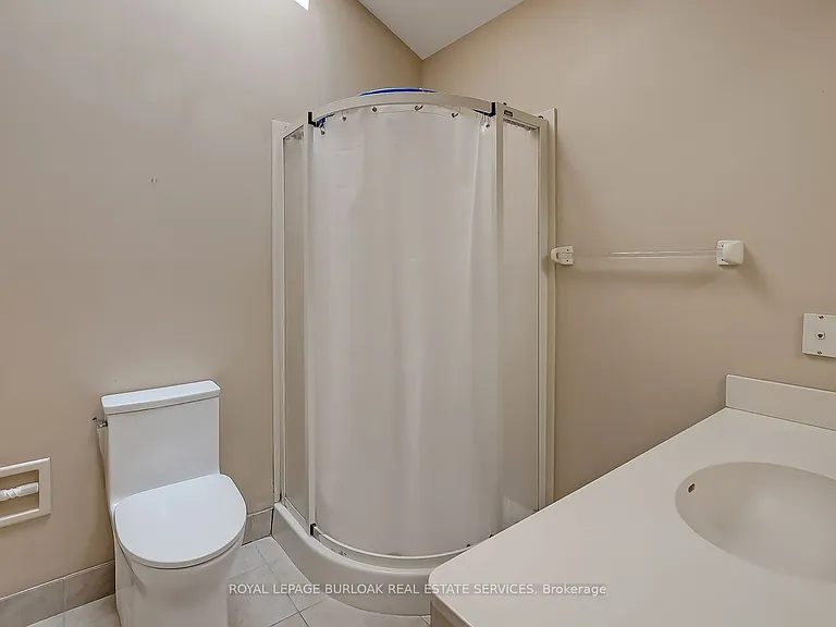 4189 Inglewood Dr — Photo 20