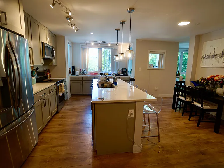 1101 Clifton St NW #B — Photo 5