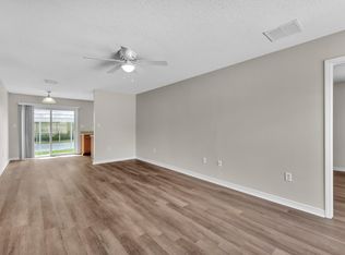 6042 Queen St, Milton, FL 32570