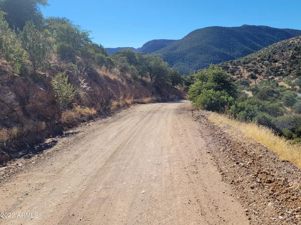 4.11 Acres Juniper Flats -- #611-05-005B, Bisbee, AZ 85603