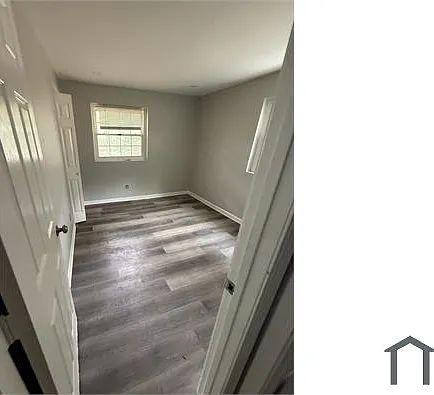 556 Cairo St NW — Photo 4