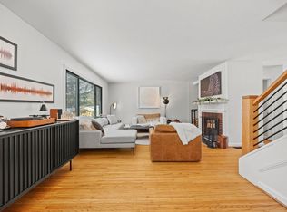 25 Brookwood Rd, Rochester, NY 14610