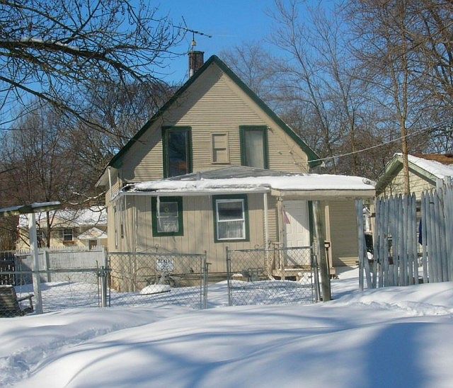 2nd image of 3013 Elisha Ave