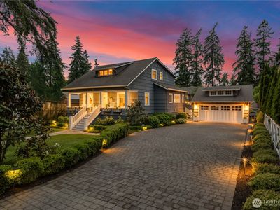 3119 108th Avenue SE, Bellevue, WA, 98004