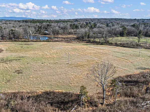 4 Booger Hollow Rd, Dover, AR 72837